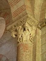 Toulouse, Basilique Saint-Sernin, Chapiteau, Religieux